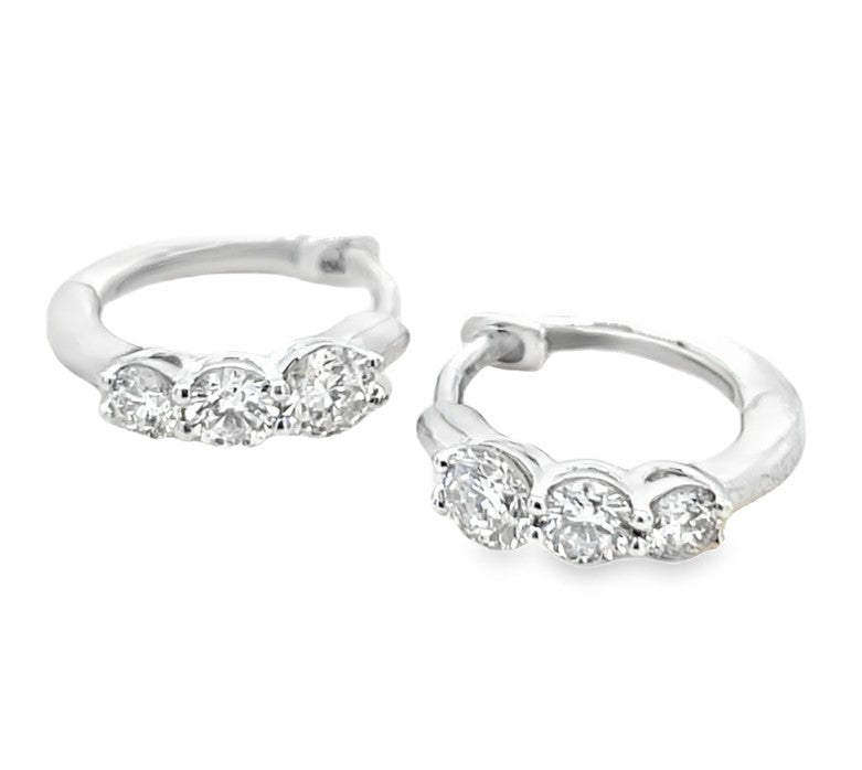 14K WHITE GOLD DIAMOND EARRINGS  #150-00401