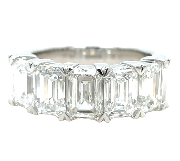 14K WHITE GOLD DIAMOND RING