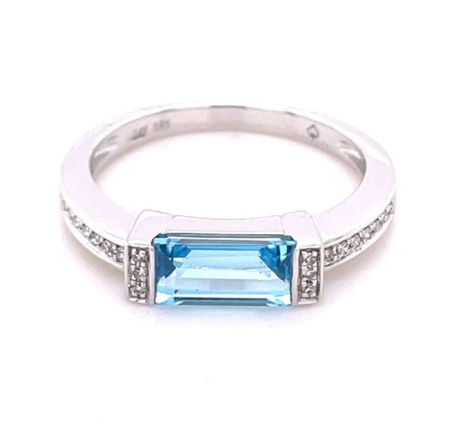 14K WHITE GOLD BLUE TOPAZ AND DIAMOND RING