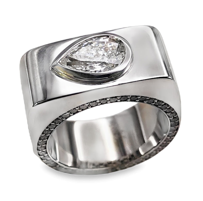 14K WHITE GOLD DIAMOND RING