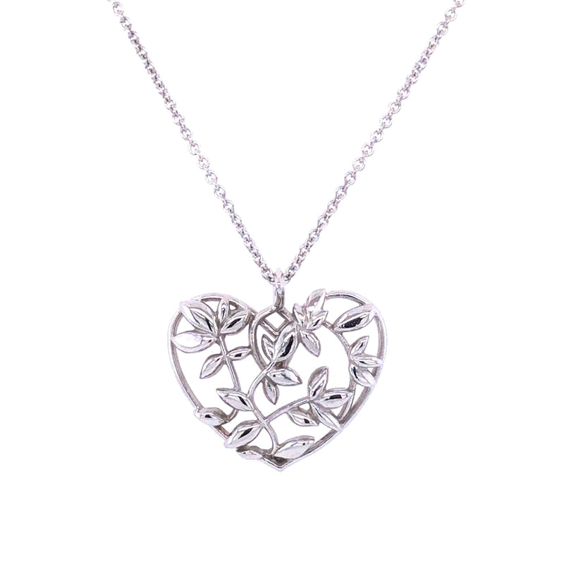 14K WHITE GOLD HEART NECKLACE