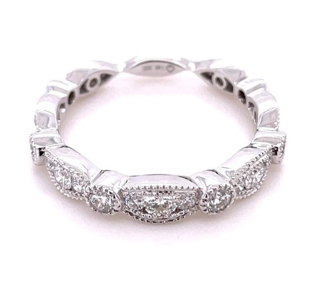 14K WHITE GOLD DIAMOND RING