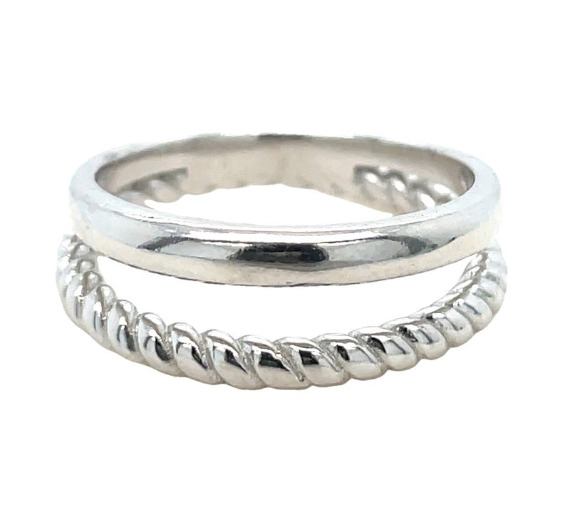 STERLING SILVER RING