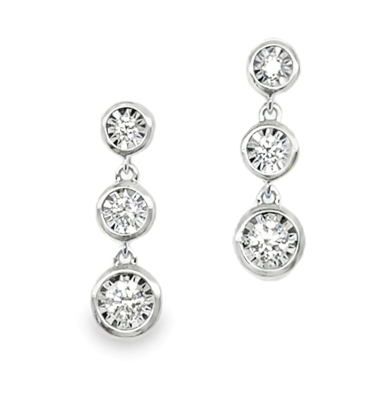 14K WHITE GOLD DIAMOND EARRINGS  #150-00523