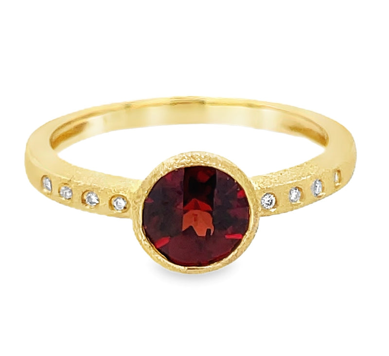 14K YELLOW GOLD GARNET AND DIAMOND RING #200-00111