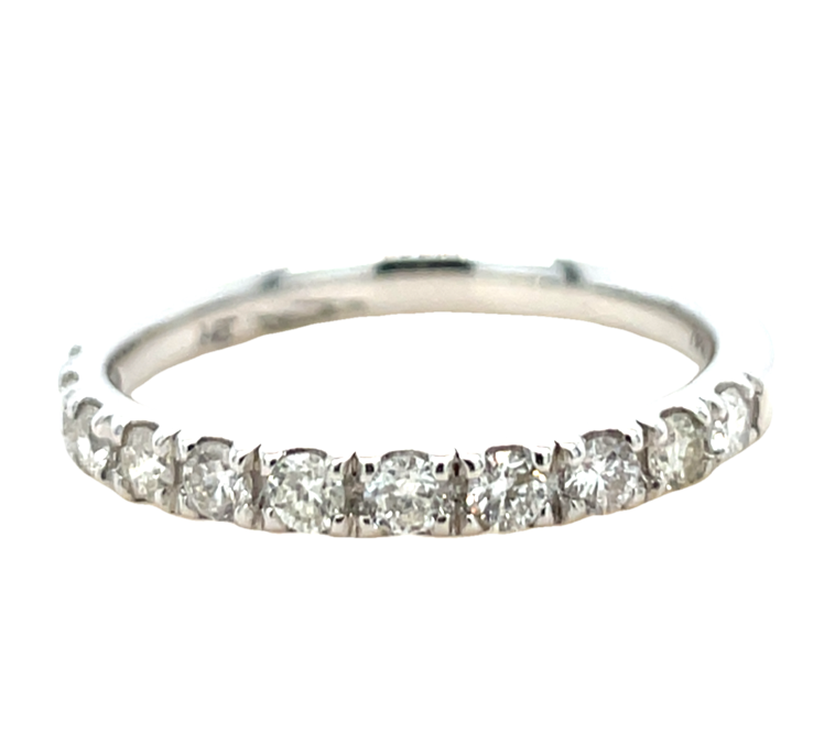 14K WHITE GOLD DIAMOND RING