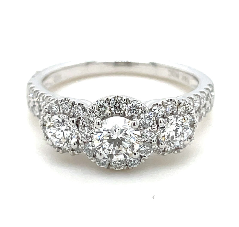 14K WHITE GOLD DIAMOND RING