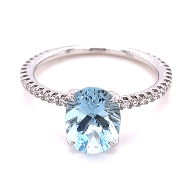 14K WHITE GOLD AQUAMARINE AND DIAMOND RING