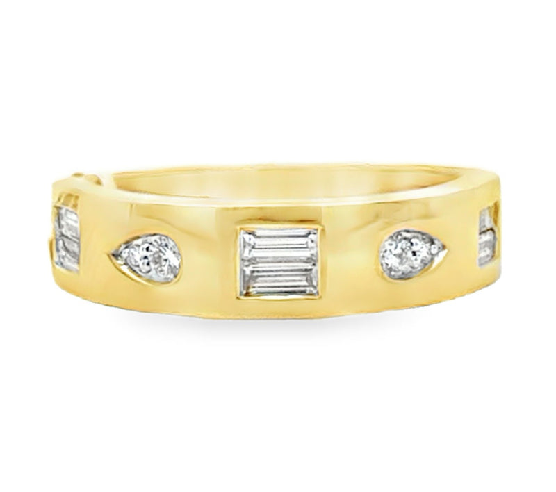 14K YELLOW GOLD DIAMOND RING  #130-00288