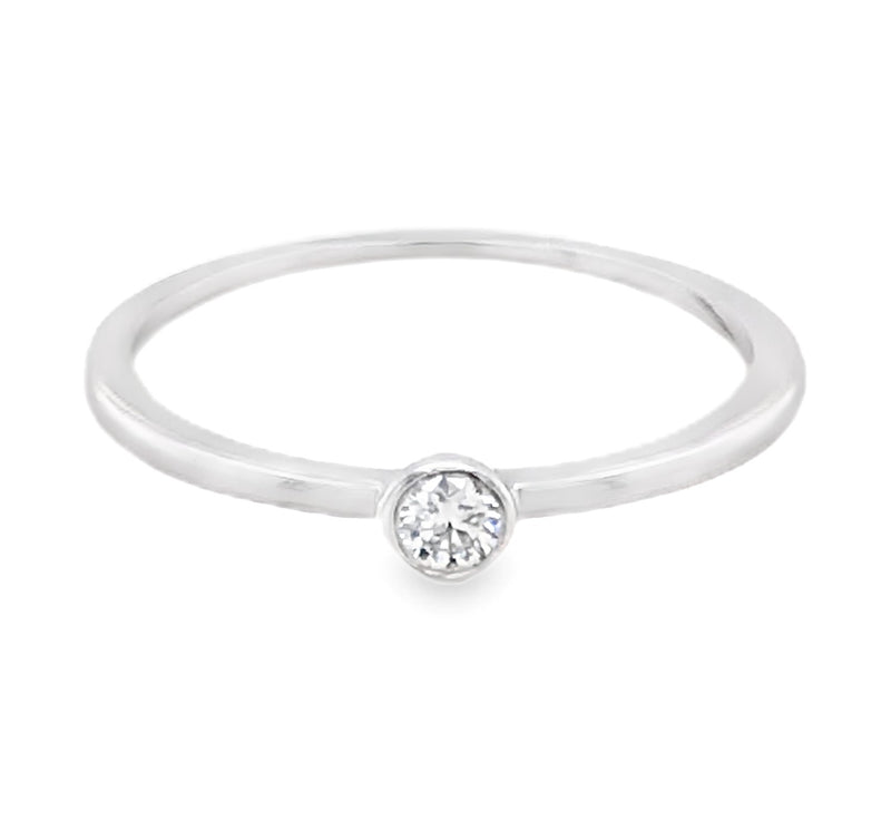 14K WHITE GOLD DIAMOND RING  #130-00049