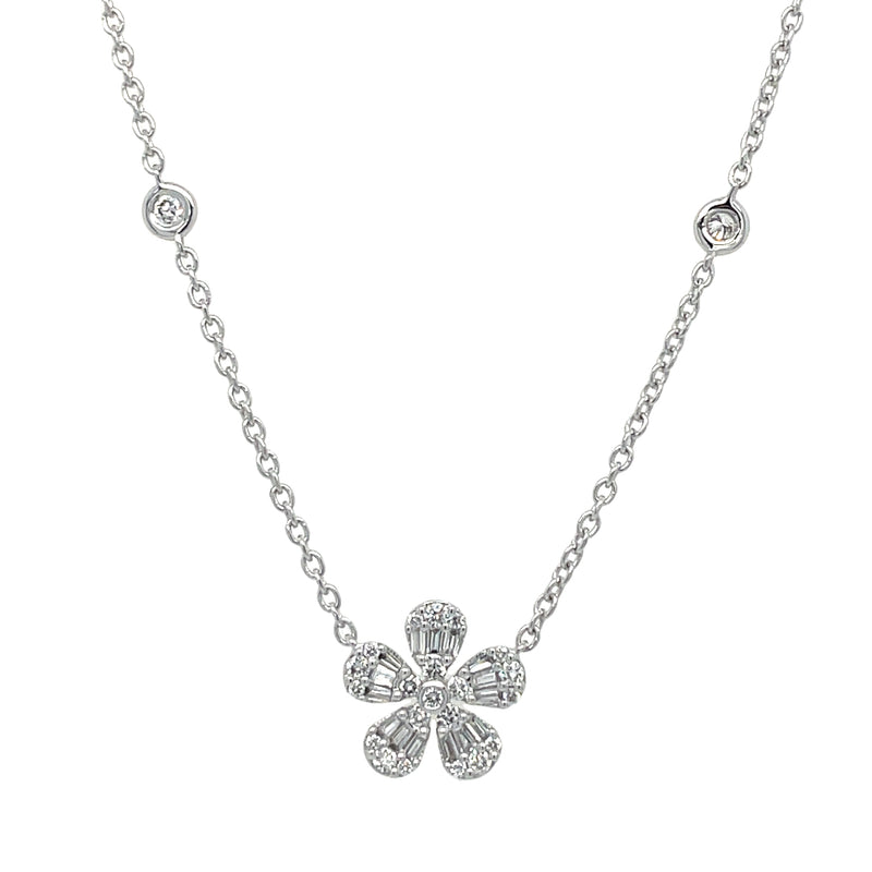 14K WHITE GOLD DIAMOND NECKLACE