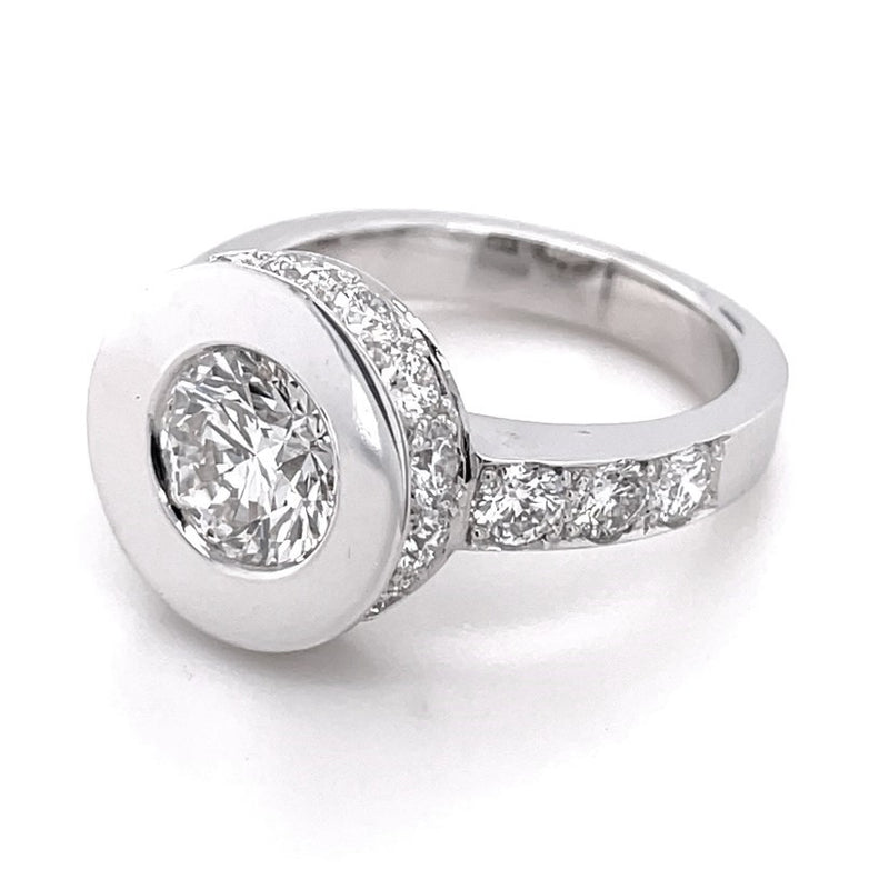 14K WHITE GOLD DIAMOND RING  #100-00027