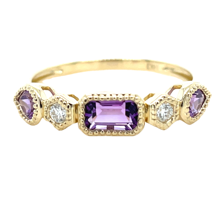 14K YELLOW GOLD AMETHYST AND DIAMOND RING