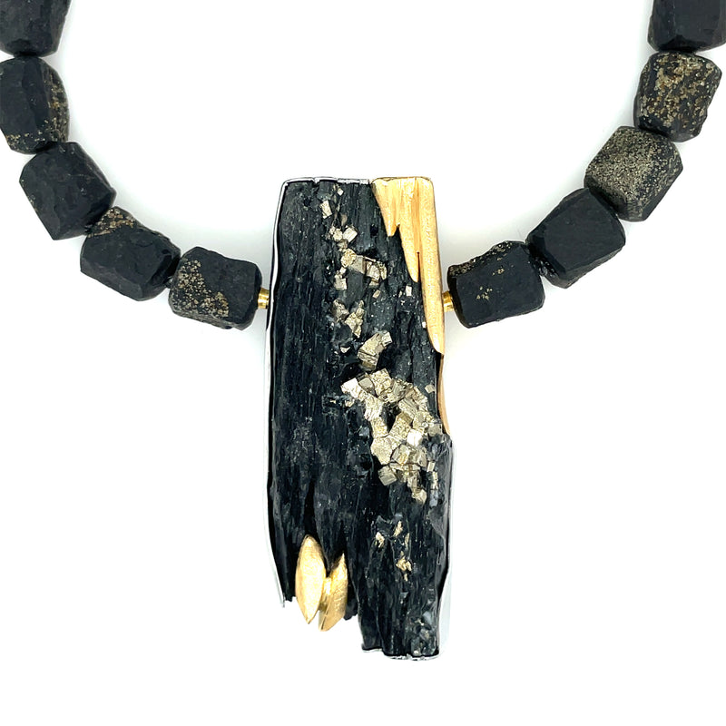 SLATE AND PYRITE BEADED NECKLACE WITH PENDANT