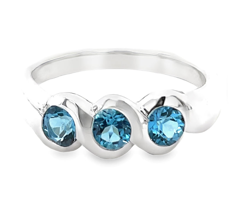 STERLING SILVER BLUE TOPAZ RING  #200-00352