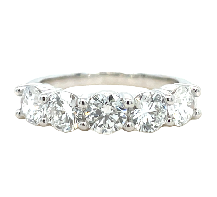 14K WHITE GOLD DIAMOND RING