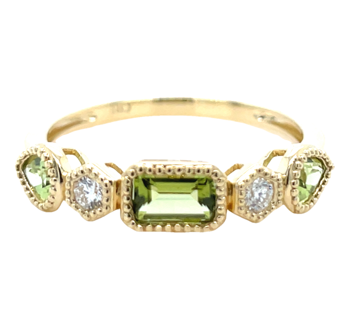 14K YELLOW GOLD PERIDOT AND DIAMOND RING